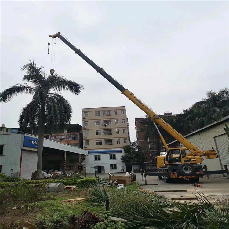 衢州12吨吊车出租一天的收费标准是什么